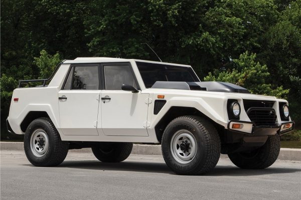 lamborghini lm002