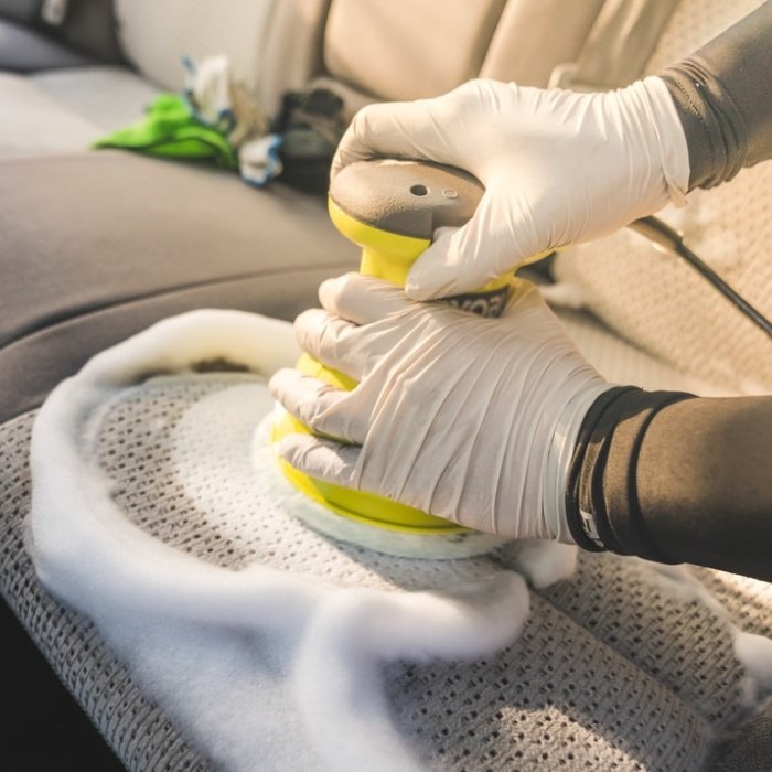 how to wash car seat