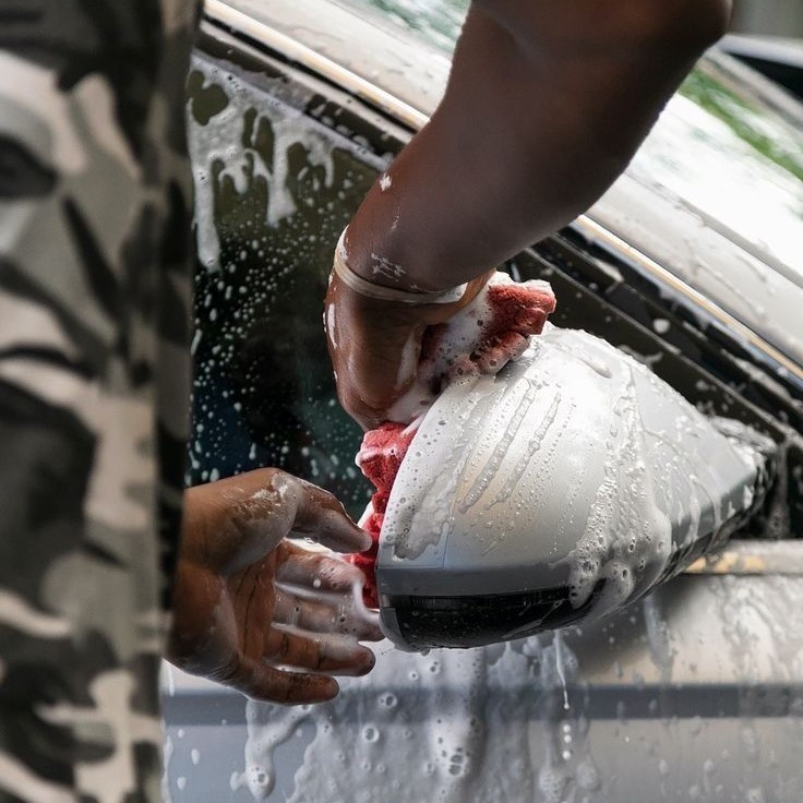 how to clean car windows