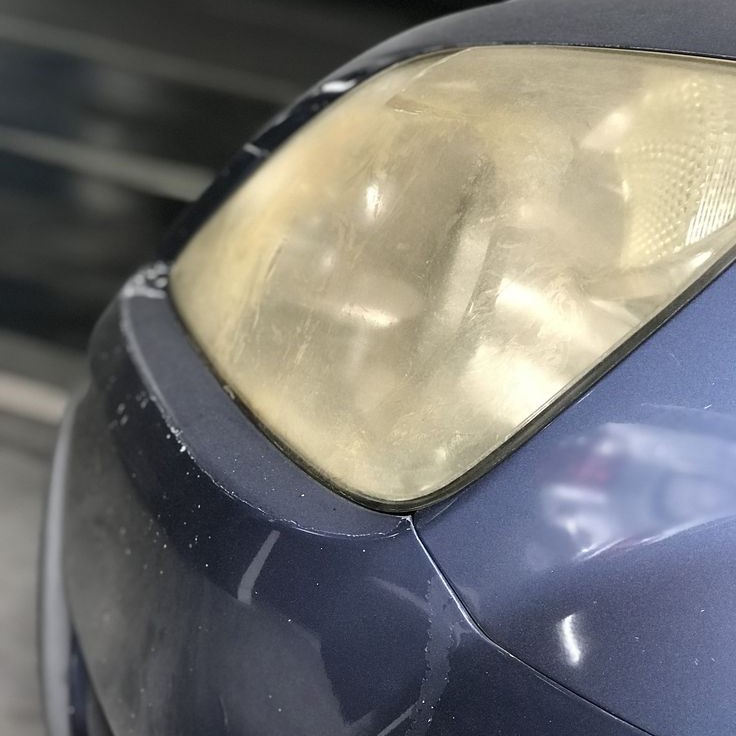 how to clean car headlights