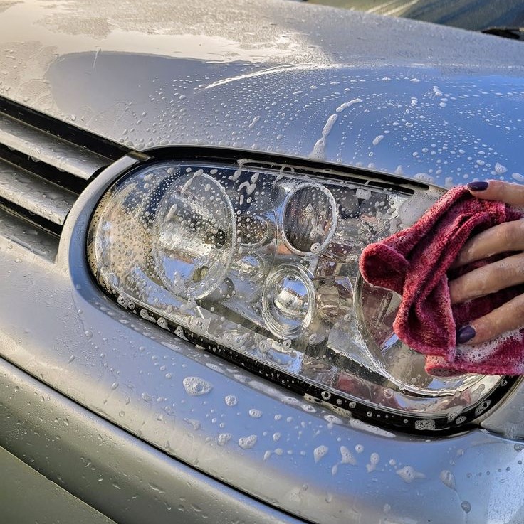 how to clean car headlights