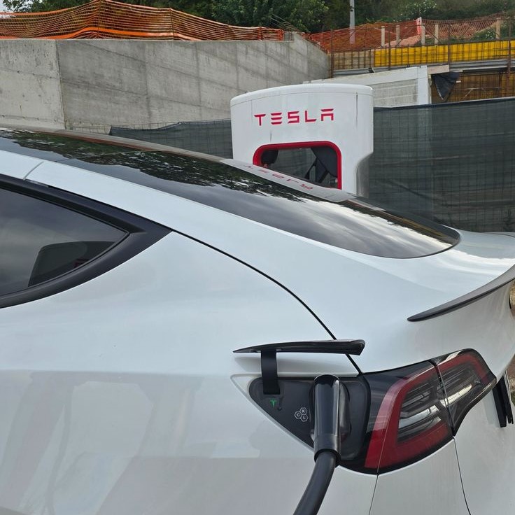 tesla car battery