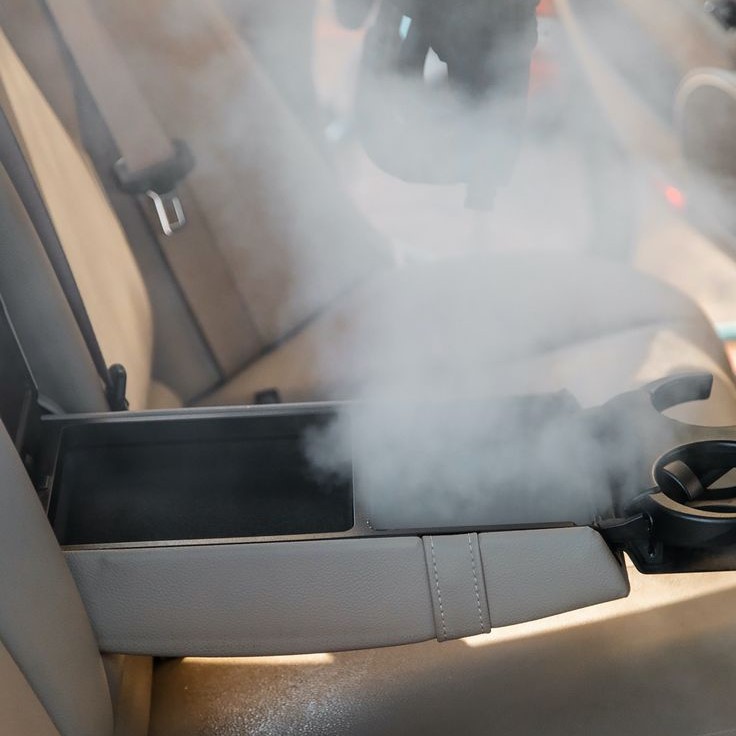 car smells like burning oil