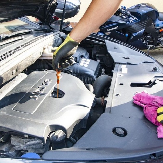 how much oil does my car need