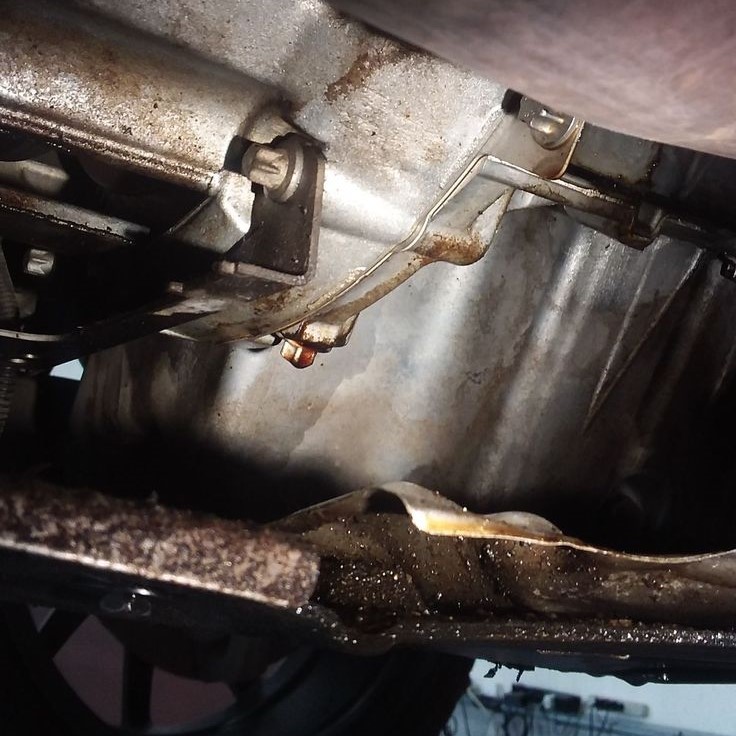 is car oil flammable