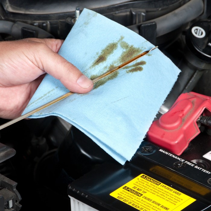 how many quarts of oil in a car