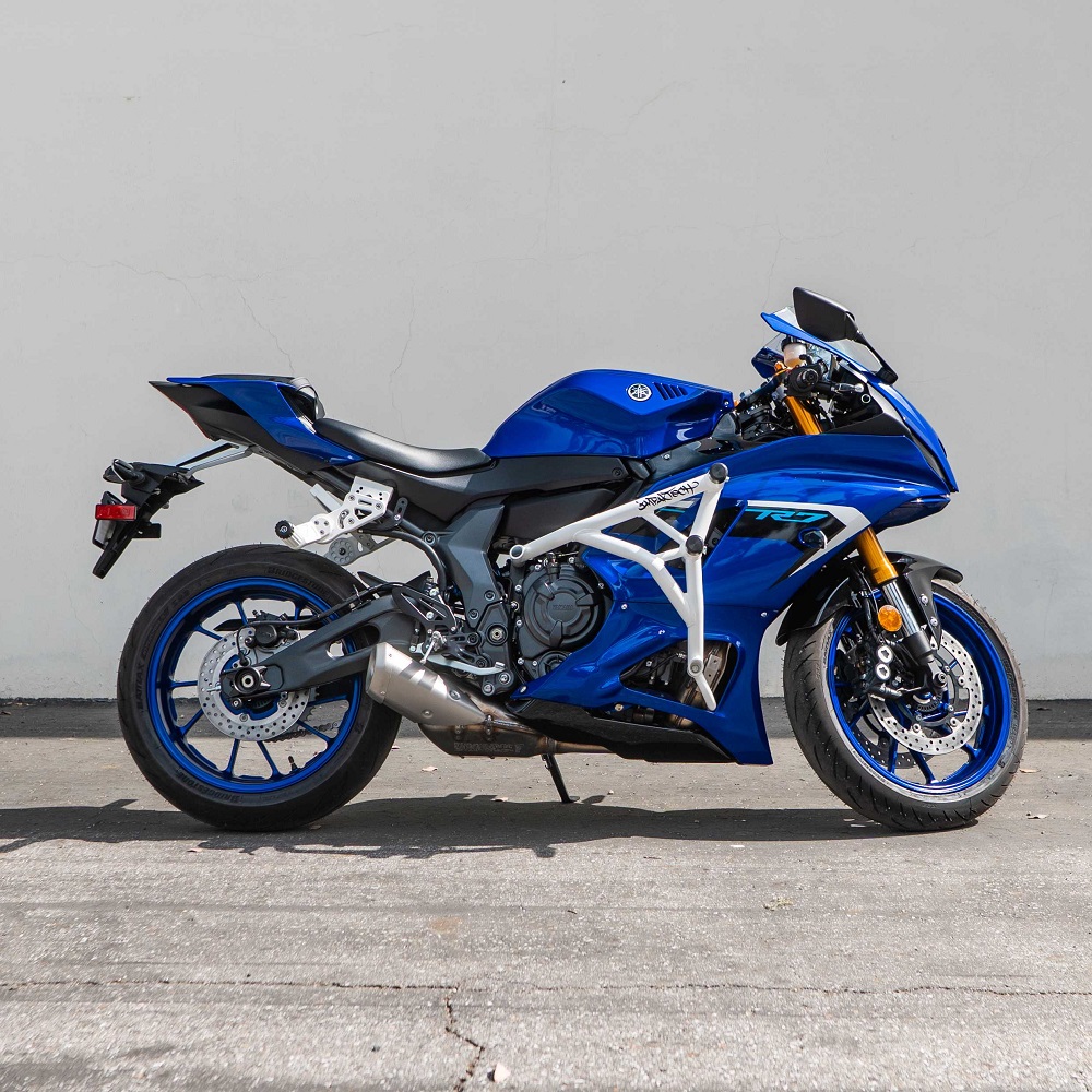 r7 motorcycle