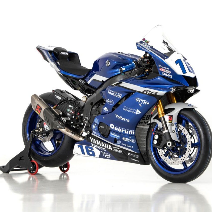 r7 motorcycle