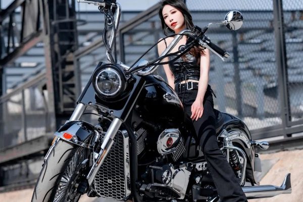 Motorcycle Brand: Top Manufacturers for Quality and Performance 800cc-Liquid-Cooled-Engine-Street-Bike-Coolest-Motorcycle